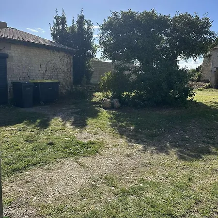 La Taniere De Lise Villa Puyravault  Exterior photo